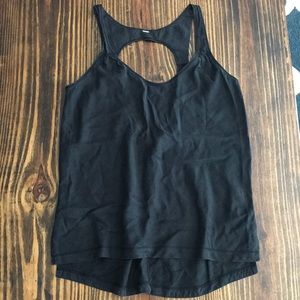Lululemon black tank